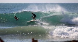 c24-Arugam wave1.jpg